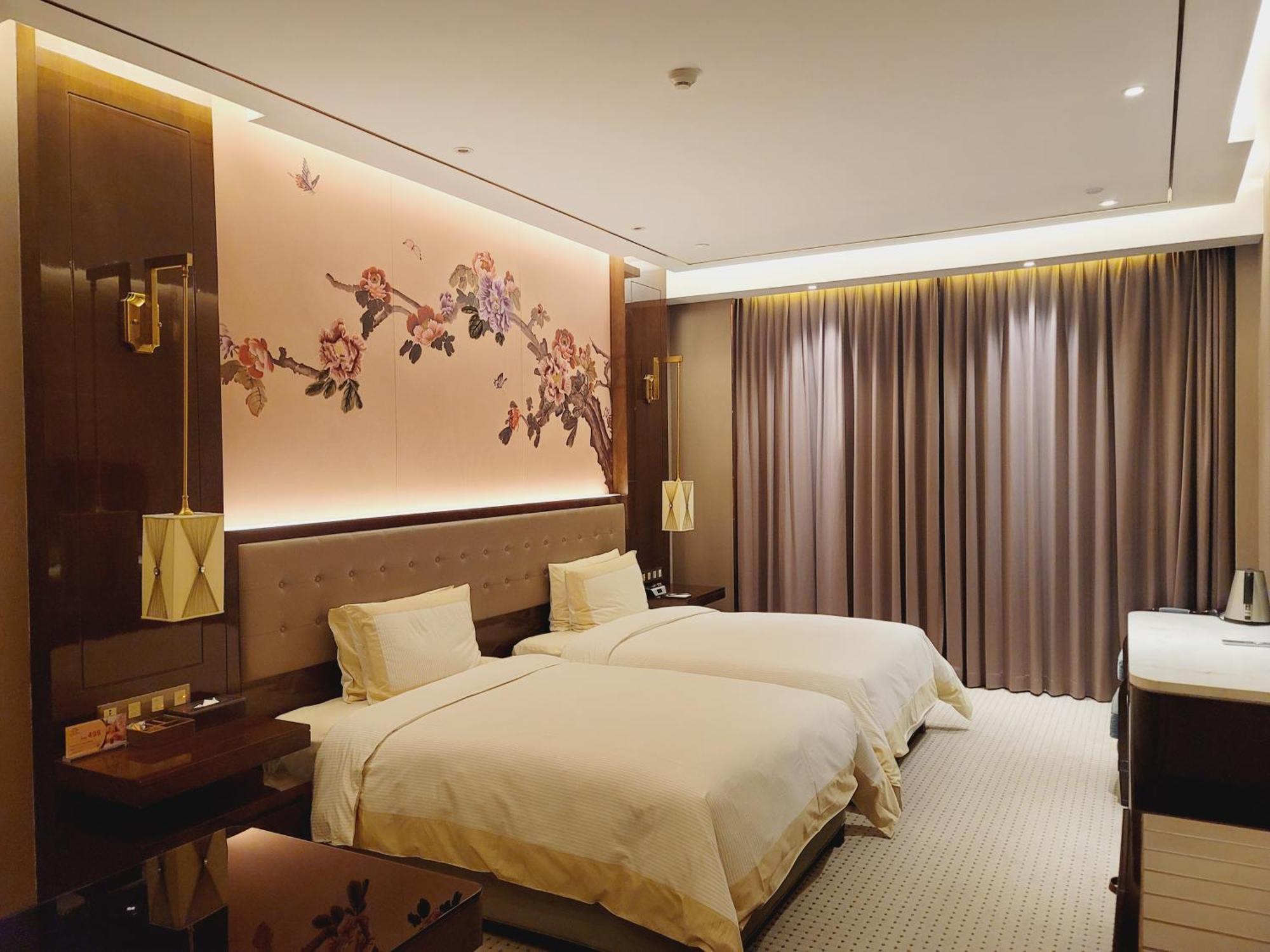 Royal Garden Hotel Shanghai-Free Shuttle To And From Disney & Pvg & Close Metro Line2 Easy To Sha New Expo Quarto foto